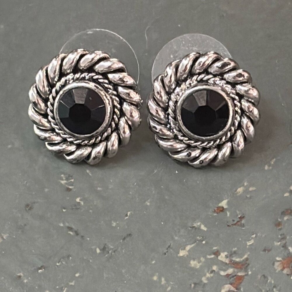Vtg LANDAU silver & black onyx stud earrings pierced Yurman vibes
